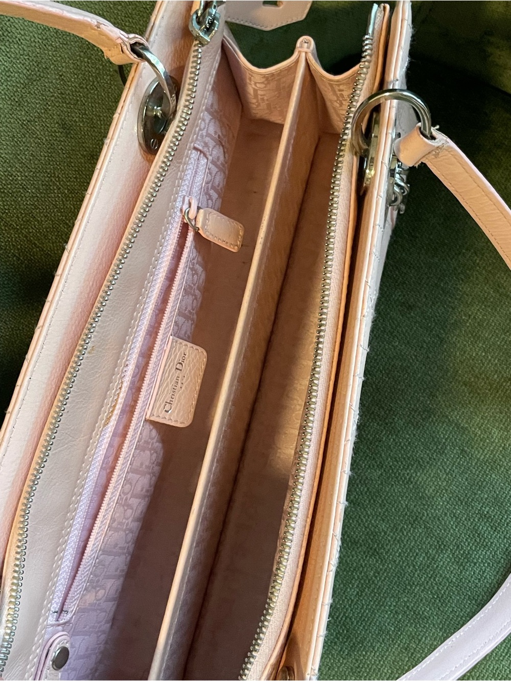 Authentic Dior Light Pink Quilted Shoulder east west Bag with Silver Hardware - Picture 8 of 13